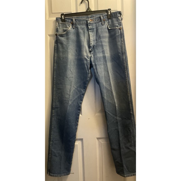 VTG Wrangler Jeans Made In The USA Size 36" X 34" - Picture 1 of 8